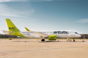 airBaltic Marks 10 Years in Iceland