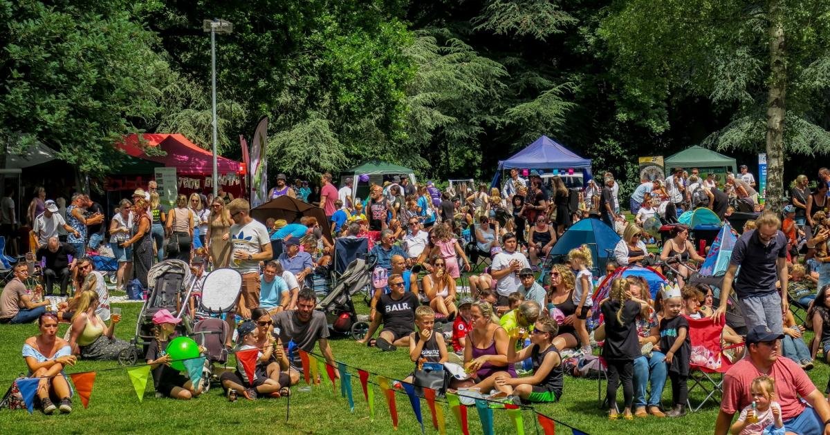 Yate Rocks is celebrating 20 years of fun and entertainment! Yate Rocks! celebrates its 20th anniversary with an exciting weekend of entertainment.
Yate Rocks! The Kingsgate Music Festival will be celebrating its 20th anniversary with a return of in the Park to Kingsgate Park, on June 27th and 28th.