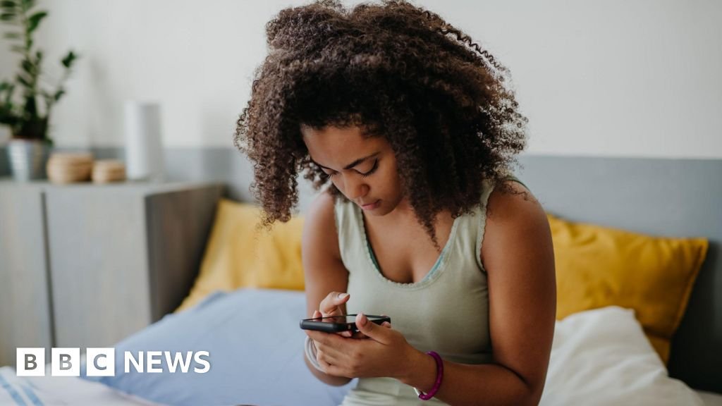Opportunities shrinking for too many young people, says major report on lost generation