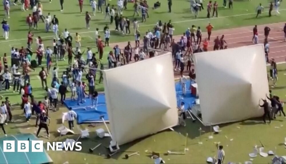 Watch: Ugly scenes at Lionel Messi event in India
