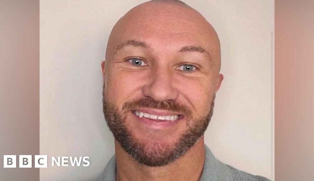 Ex-Makerfield Green Party candidate apologises over false flag post