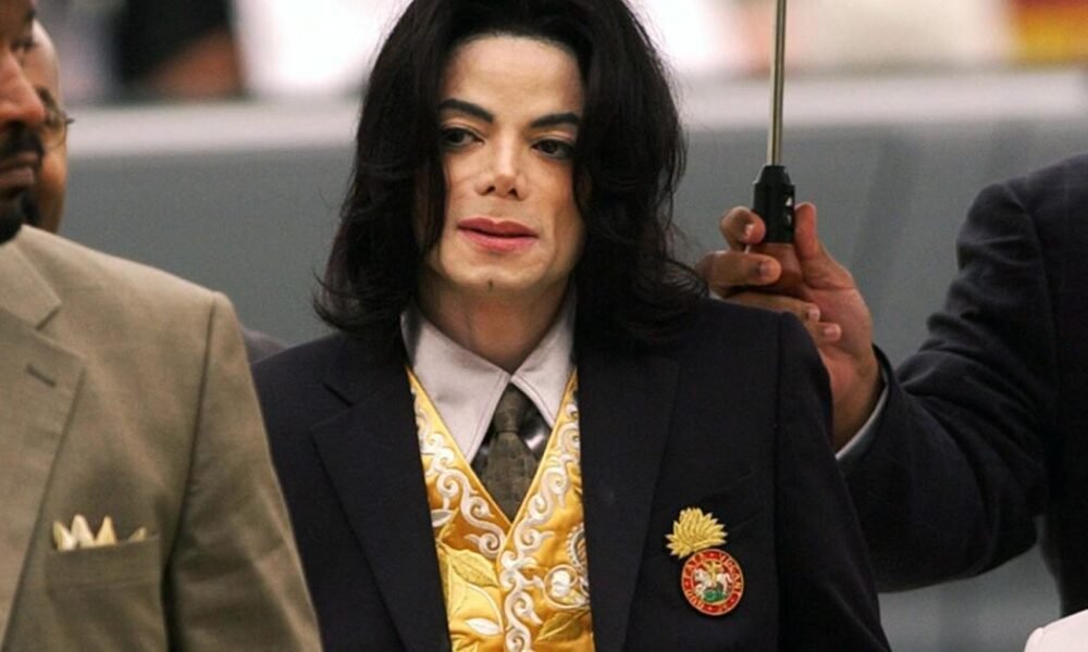 Michael Jackson’s new documentary The Verdict delves deep into his 2005 trial. Michael Jackson: the Verdict is a three-part documentary that will premiere on Netflix June 3. It features archive footage and interviews of key players in the case, including jurors and figures from the prosecution and defense, as well as journalists who were present inside the courtroom, and other eyewitnesses. It has been 20 Years since Michael Jackson’s trial, in which he wasn’t found guilty. Even today, the controversy continues.”