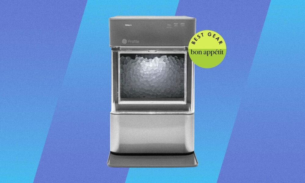 The Best Countertop Ice Makers for Fancy Cocktails and Chilled Drinks