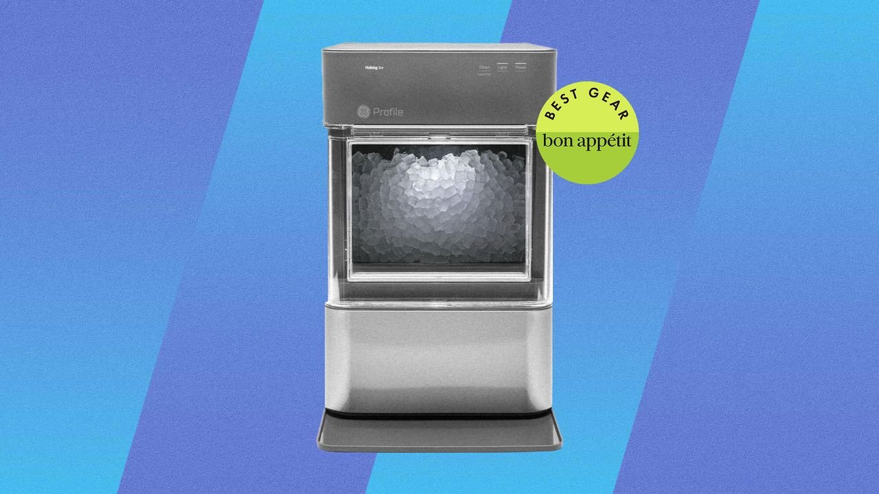 The Best Countertop Ice Makers for Fancy Cocktails and Chilled Drinks