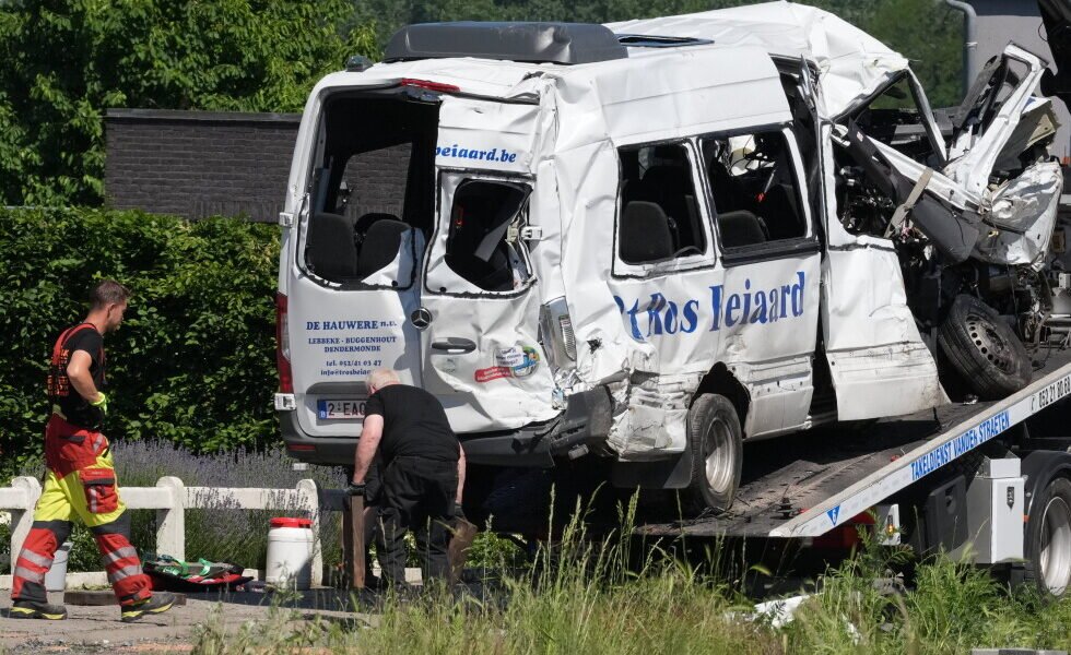 A train collides with a minibus of children in Belgium and 4 people are dead