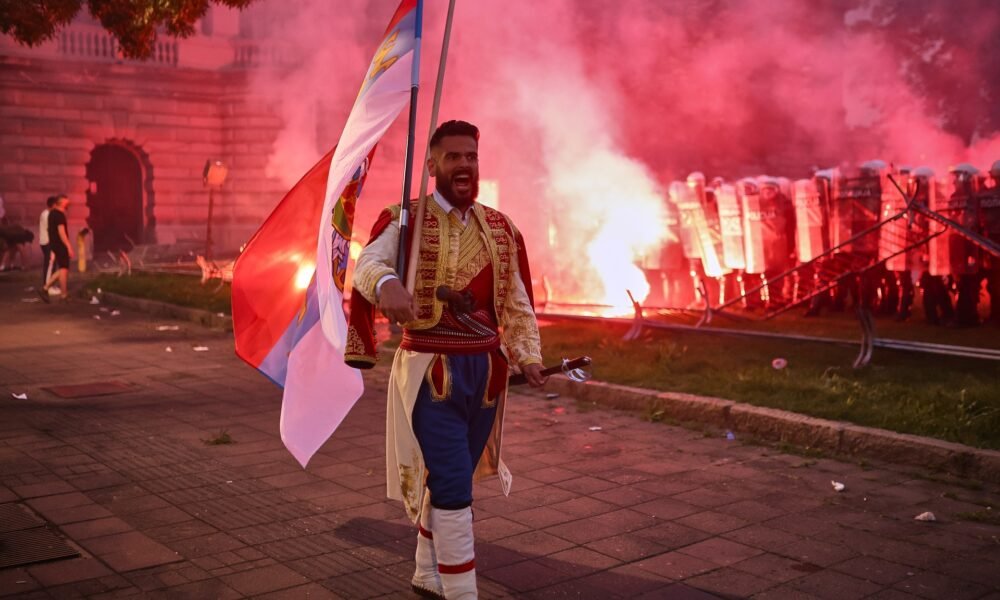Photos: Clashes in Belgrade as student-led protests challenge Vucic