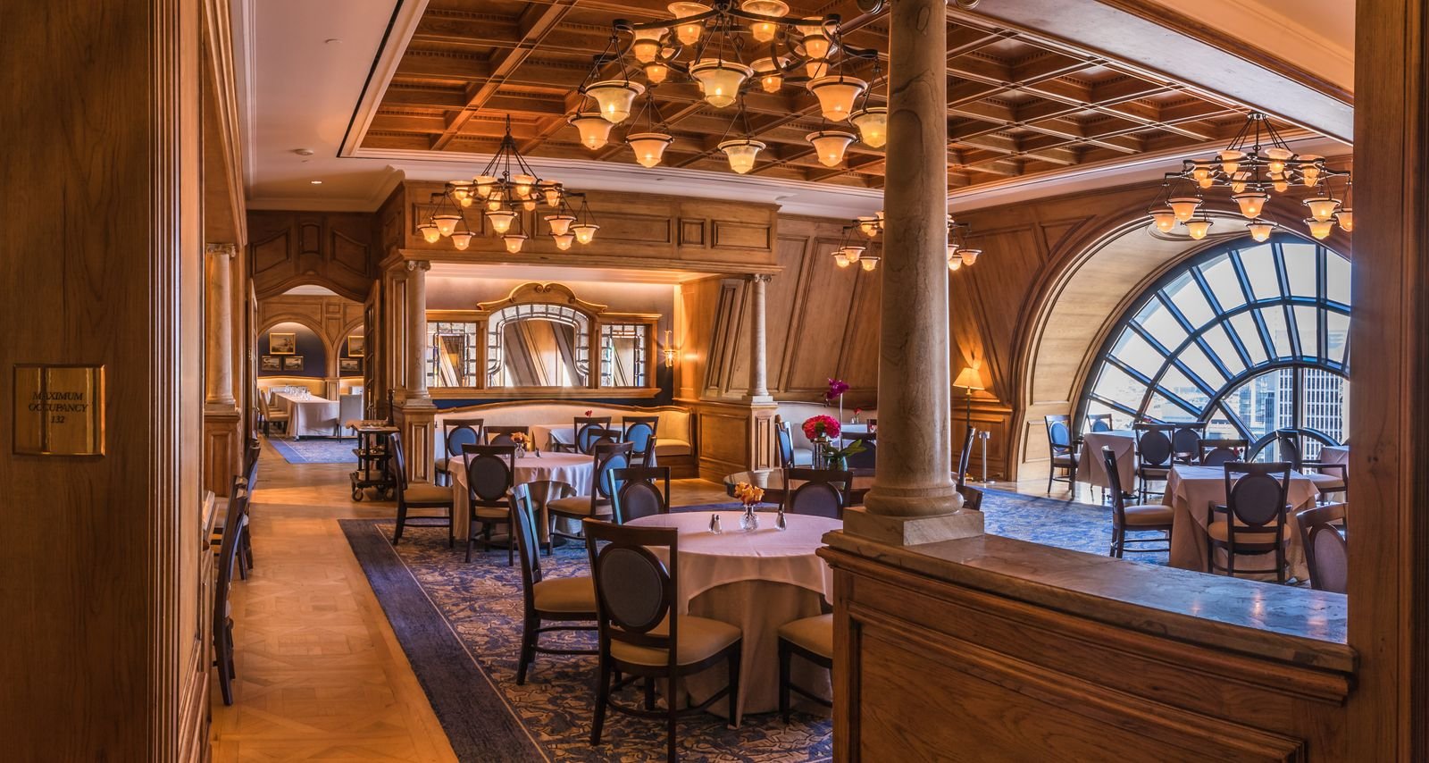 Where to Stay in Dallas If You Like to Eat