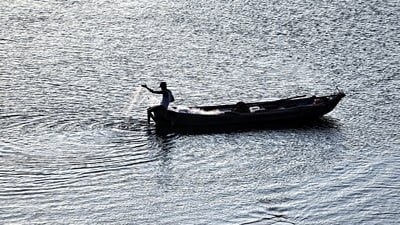 3 dead, 4 missing as boat capsizes in Ganga, in Bihar