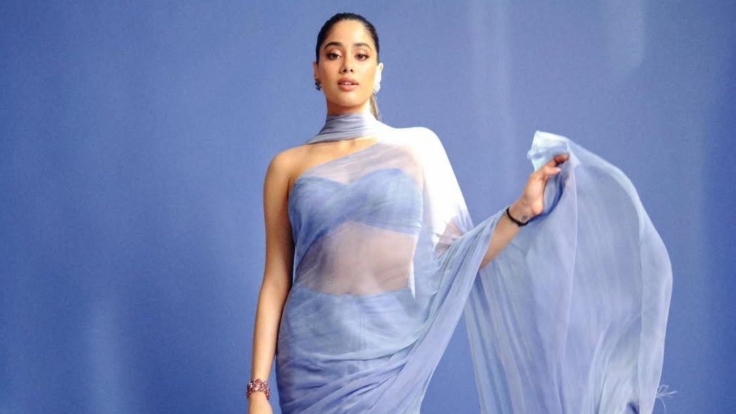 9 standout saris from Janhvi Kapoors closet