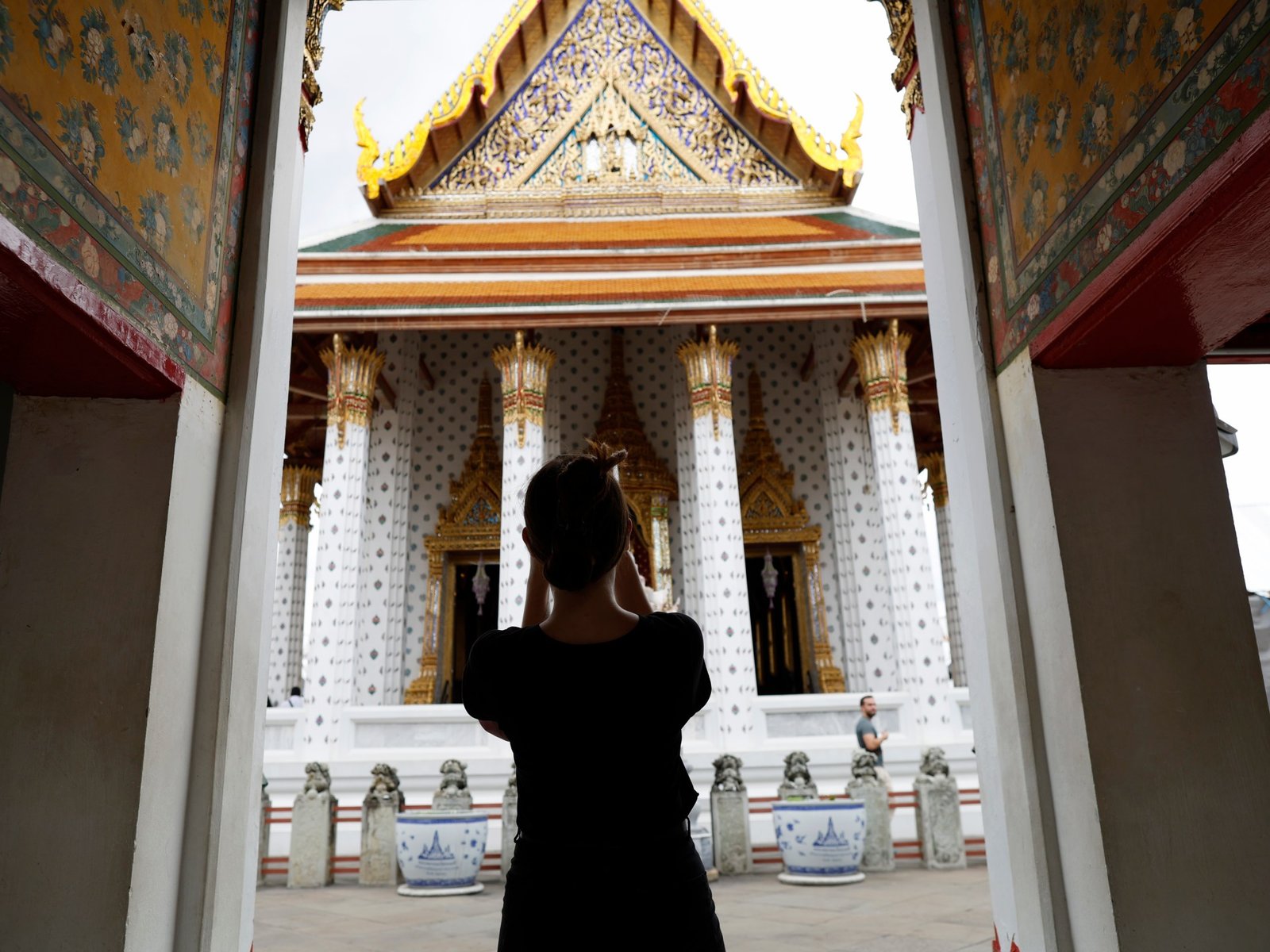 Thailand to slash tourist visa-free stays