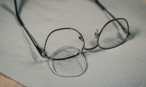 The Best Places to Buy Replacement Prescription Lenses Online