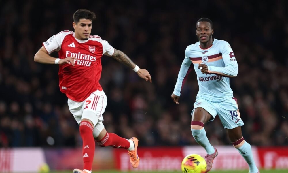 Transfer rumors, news: Barcelona to beat Arsenal to Hincapié?