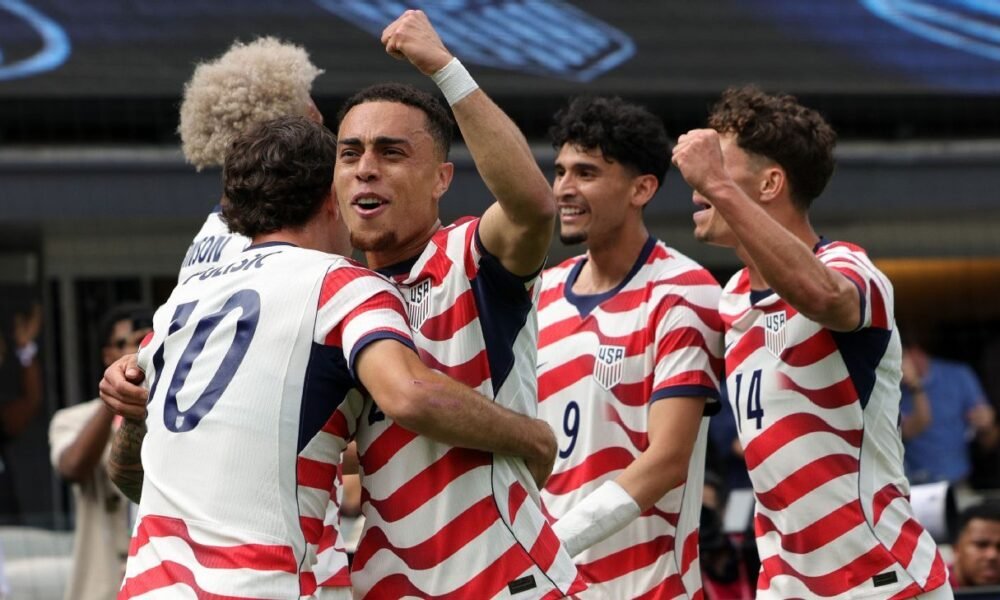 Pre-World Cup friendly live updates: USMNT look sharp in win over Senegal