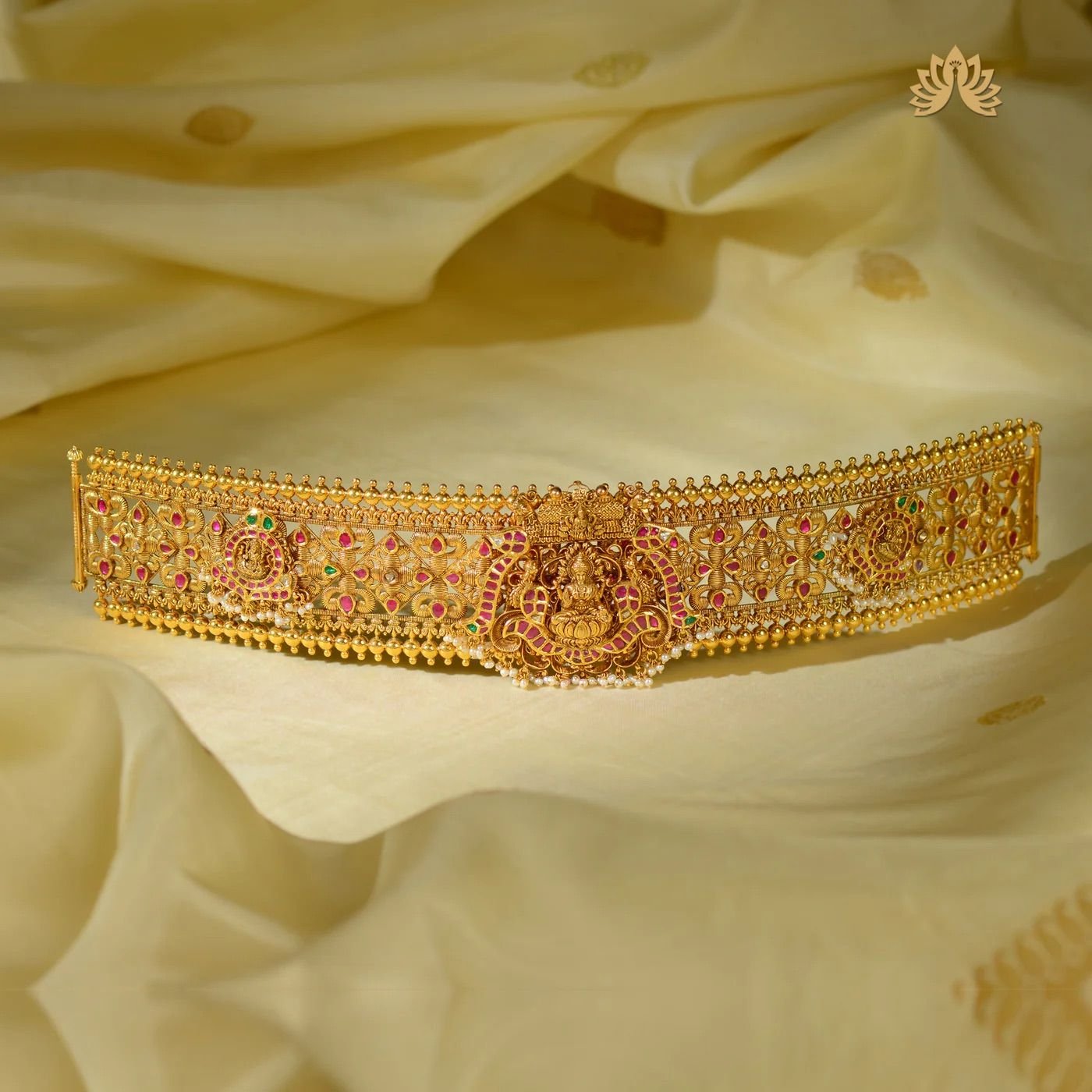 Antique temple jewellery Id wear as a bride—and a Vogue editor
