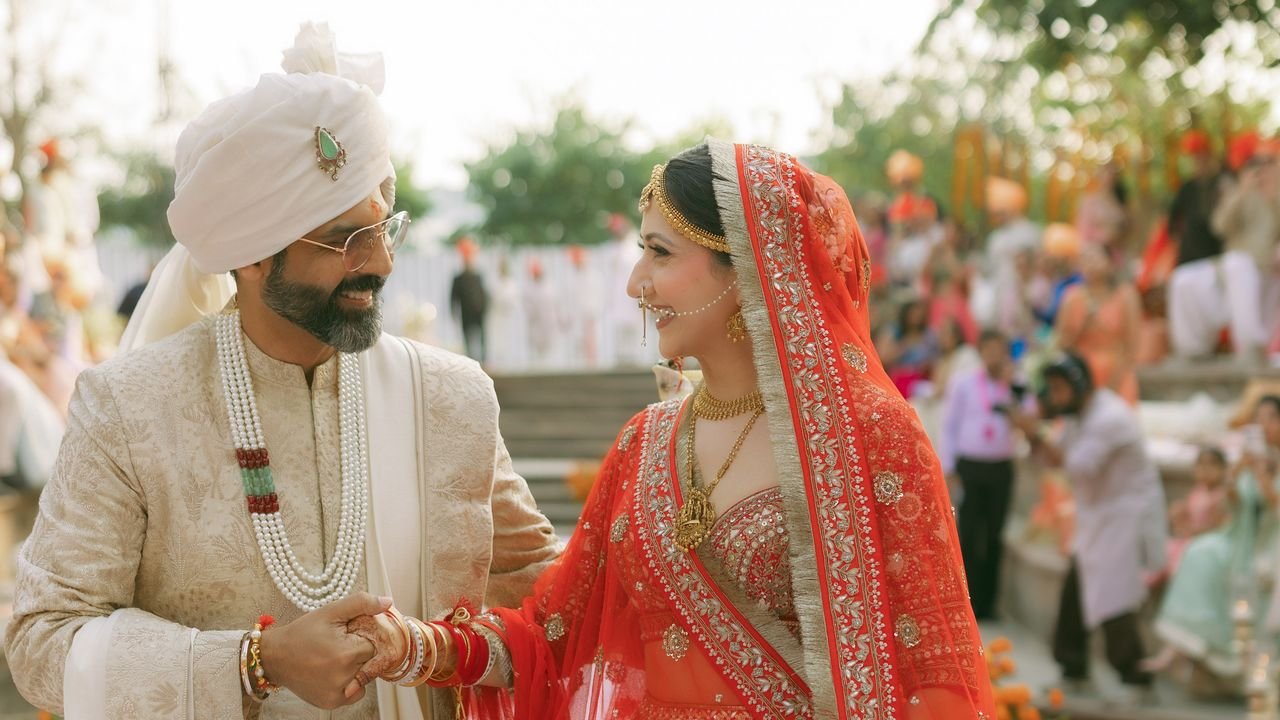 This wedding in Rajasthan began at a 235-year-old fort and ended at a girls school