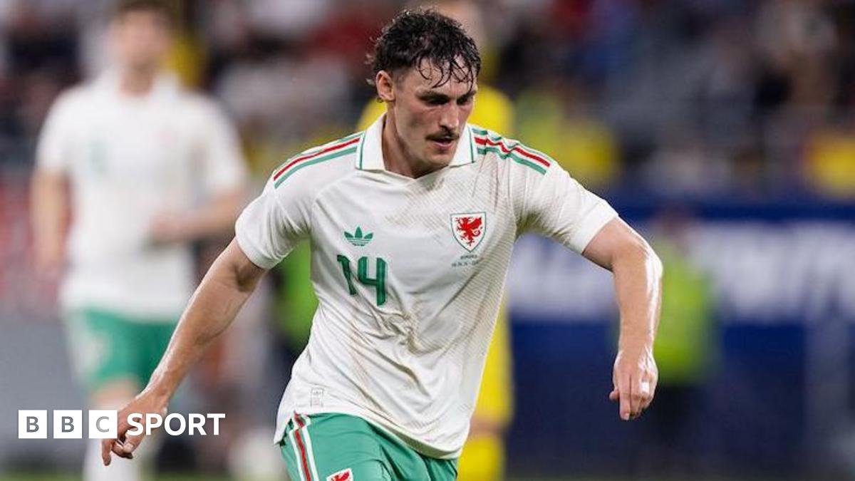 Connor Roberts: Wales and Burnley defender to appreciate career more after draining year