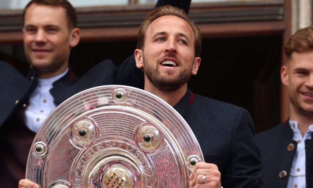 Transfer rumors, news: Barcelona to turn to Kane if Álvarez deal falls through