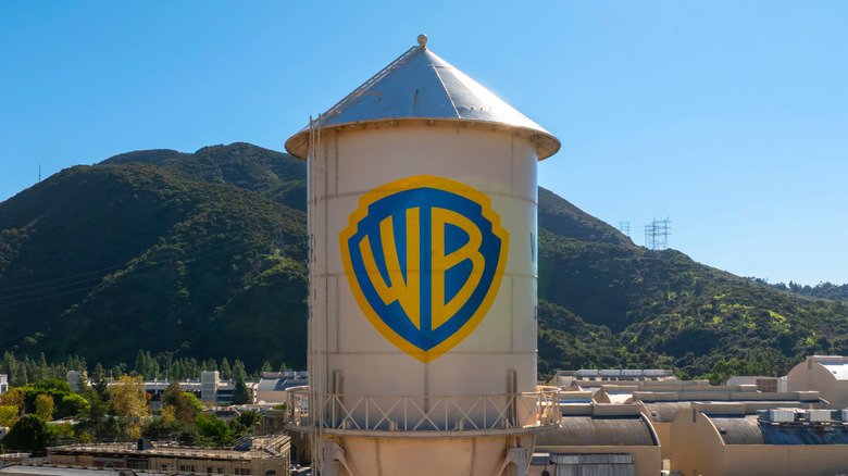 US states are reportedly planning to sue to block Paramounts Warner Bros. takeover – Engadget
